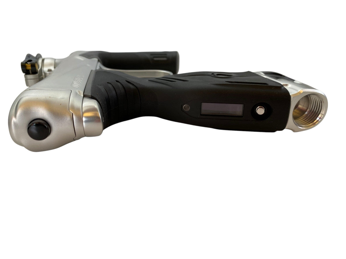 Used Dye MXR LIQUID SILVER Paintball Gun Paintball Gun from CPXBrosPaintball Buy/Sell/Trade Paintball Markers, New Paintball Guns, Paintball Hoppers, Paintball Masks, and Hormesis Headbands