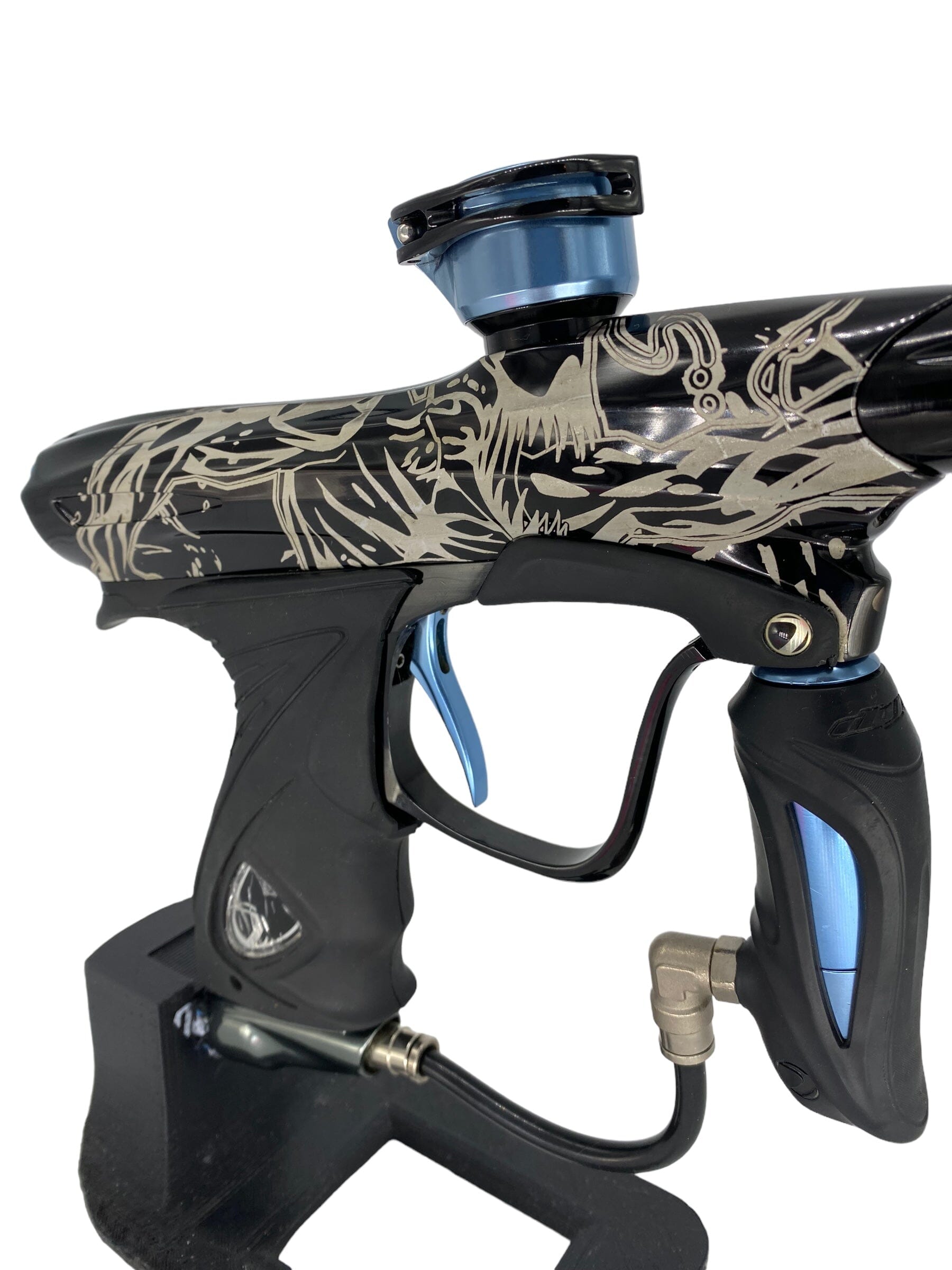 Used Dye NT 10 Paintball Gun Paintball Gun from CPXBrosPaintball Buy/Sell/Trade Paintball Markers, New Paintball Guns, Paintball Hoppers, Paintball Masks, and Hormesis Headbands