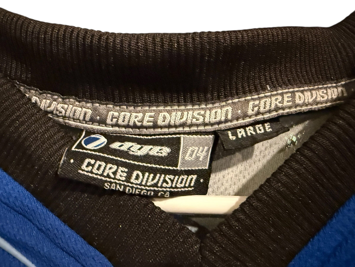 Used Dye Paintball Jersey Core Division - SIZE LARGE Paintball Gun from CPXBrosPaintball Buy/Sell/Trade Paintball Markers, New Paintball Guns, Paintball Hoppers, Paintball Masks, and Hormesis Headbands