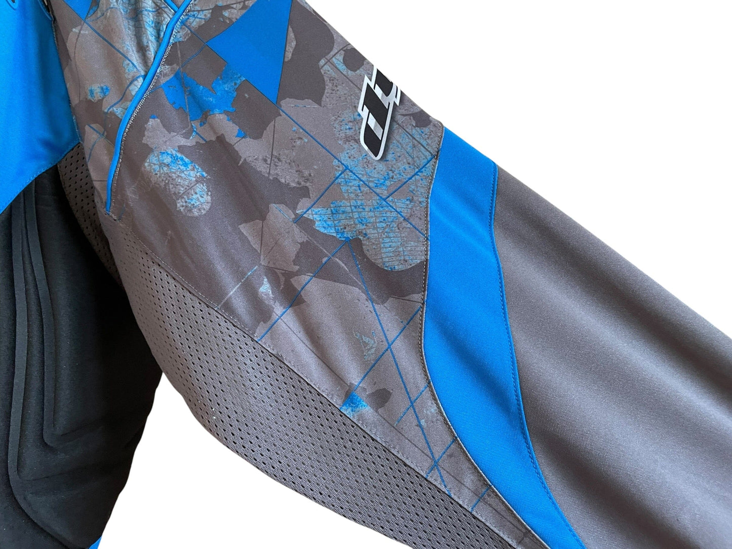 Used Dye Paintball Jersey : Size 2XL/3XL Paintball Gun from CPXBrosPaintball Buy/Sell/Trade Paintball Markers, New Paintball Guns, Paintball Hoppers, Paintball Masks, and Hormesis Headbands
