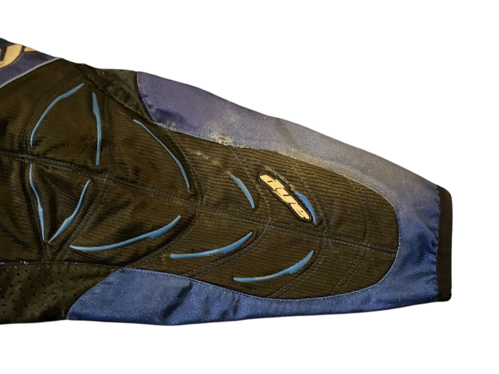 Used DYE Paintball Jersey - size MEDIUM/Large Paintball Gun from CPXBrosPaintball Buy/Sell/Trade Paintball Markers, New Paintball Guns, Paintball Hoppers, Paintball Masks, and Hormesis Headbands