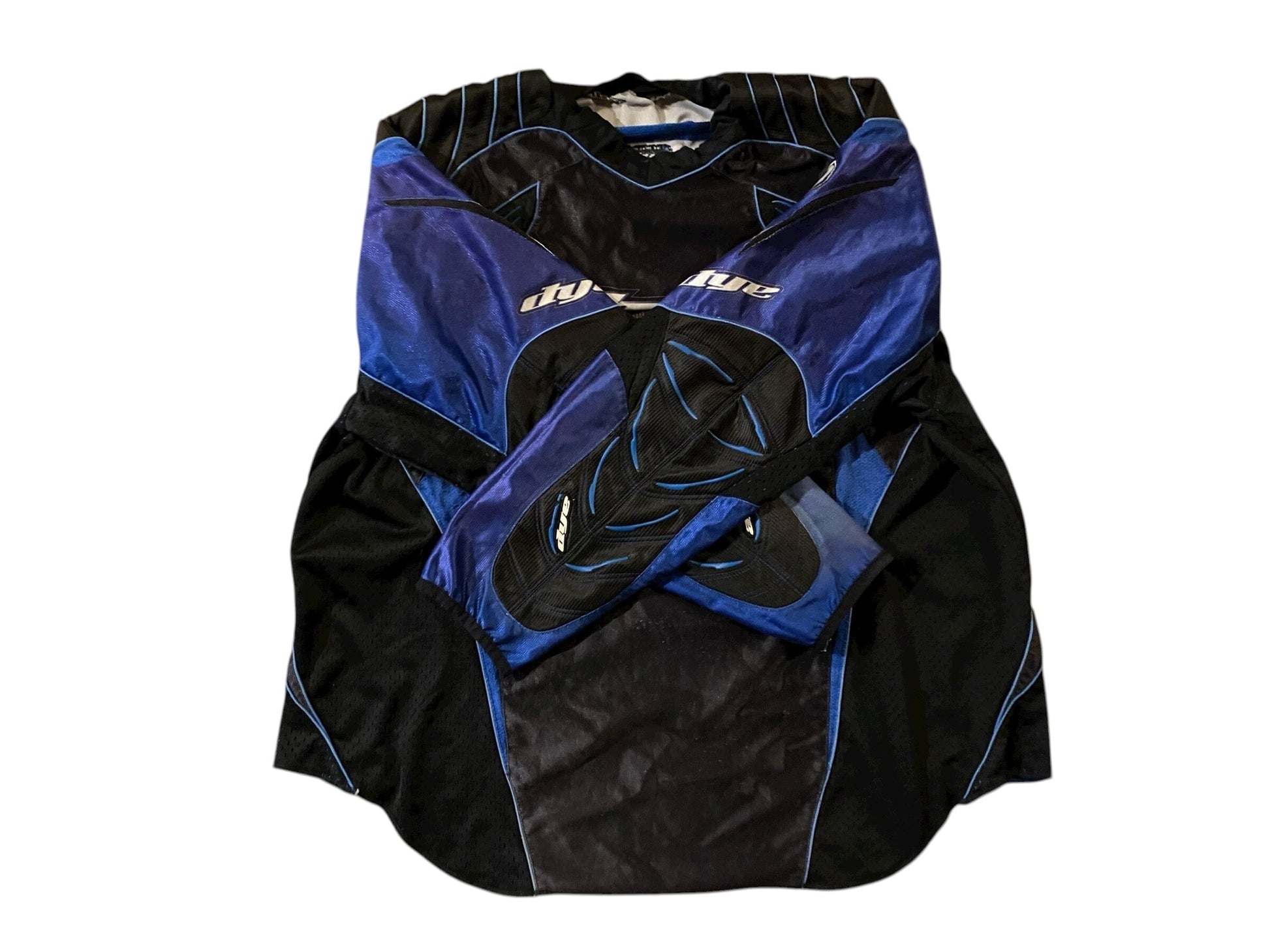 Used DYE Paintball Jersey - size MEDIUM/Large Paintball Gun from CPXBrosPaintball Buy/Sell/Trade Paintball Markers, New Paintball Guns, Paintball Hoppers, Paintball Masks, and Hormesis Headbands
