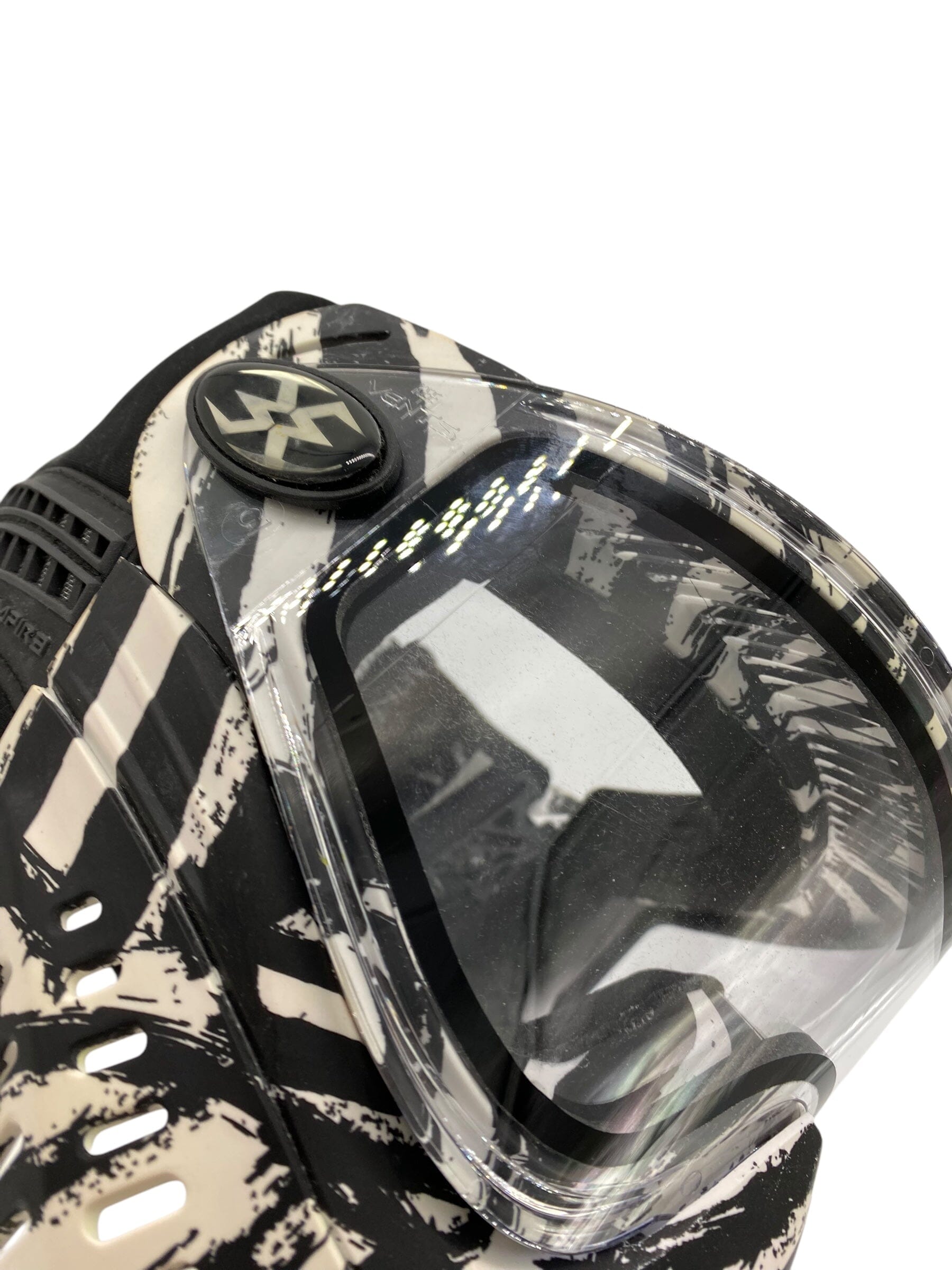 Used Empire E-Flex EFlex Paintball Goggles Mask - LE Zebra Paintball Gun from CPXBrosPaintball Buy/Sell/Trade Paintball Markers, New Paintball Guns, Paintball Hoppers, Paintball Masks, and Hormesis Headbands