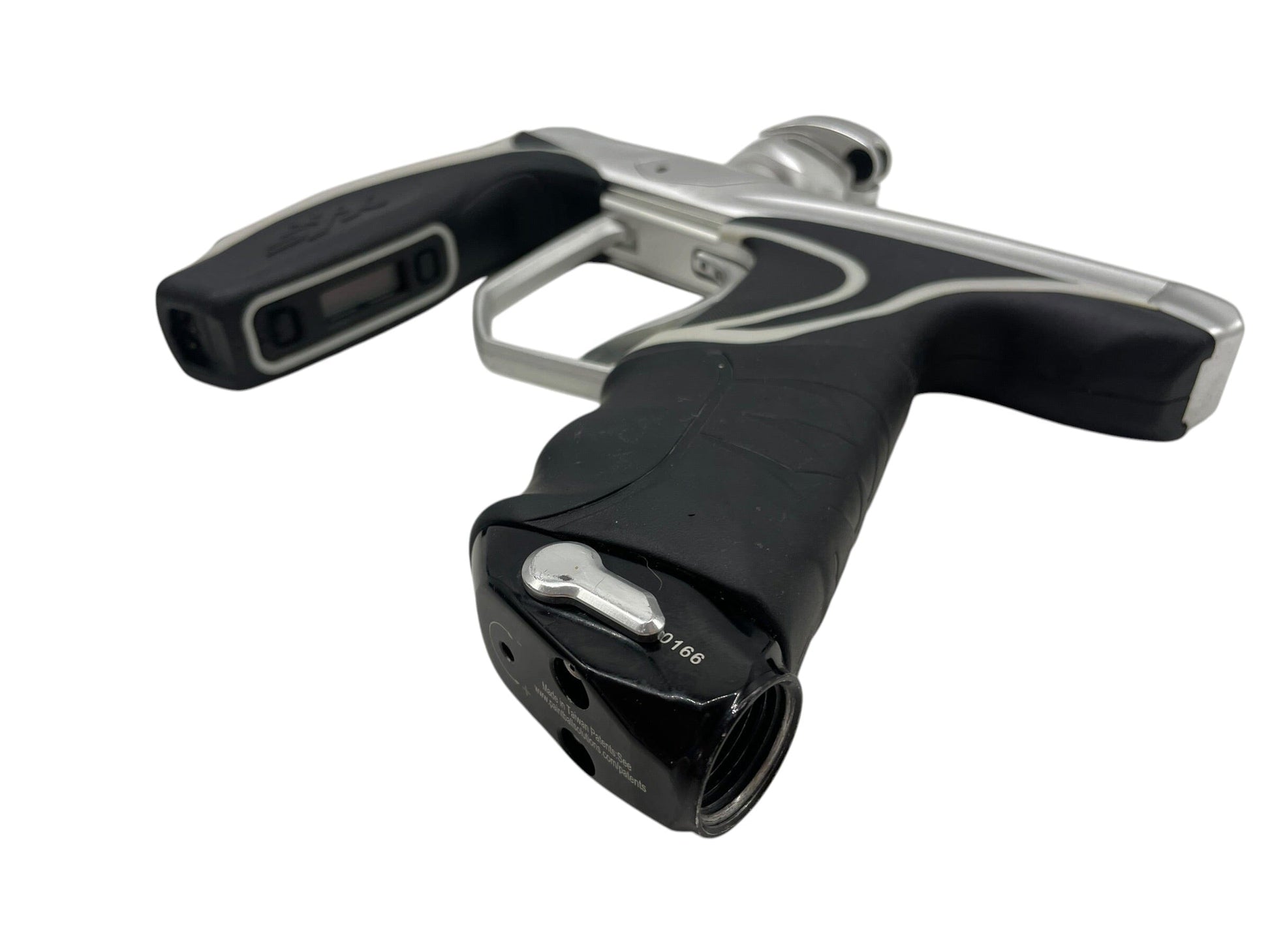 Used Empire Syx 1.5 Silver/Gloss Silver Paintball Gun Paintball Gun from CPXBrosPaintball Buy/Sell/Trade Paintball Markers, New Paintball Guns, Paintball Hoppers, Paintball Masks, and Hormesis Headbands
