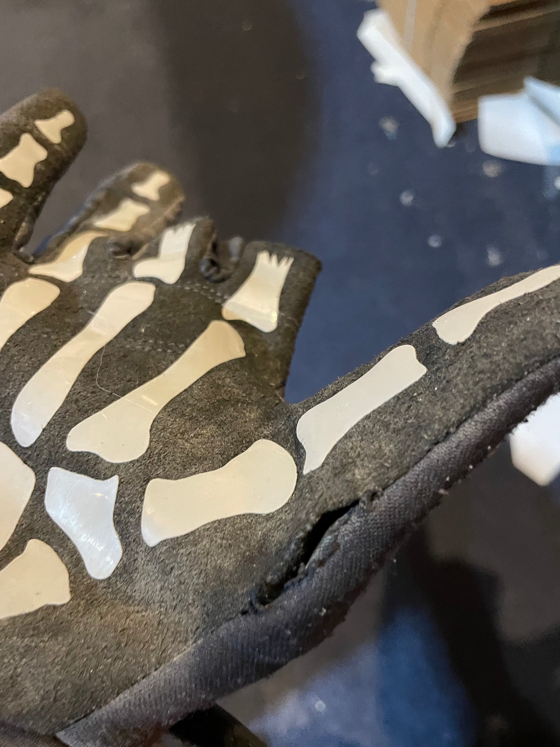 Used Exalt Death Grip Paintball Gloves - size L Paintball Gun from CPXBrosPaintball Buy/Sell/Trade Paintball Markers, New Paintball Guns, Paintball Hoppers, Paintball Masks, and Hormesis Headbands