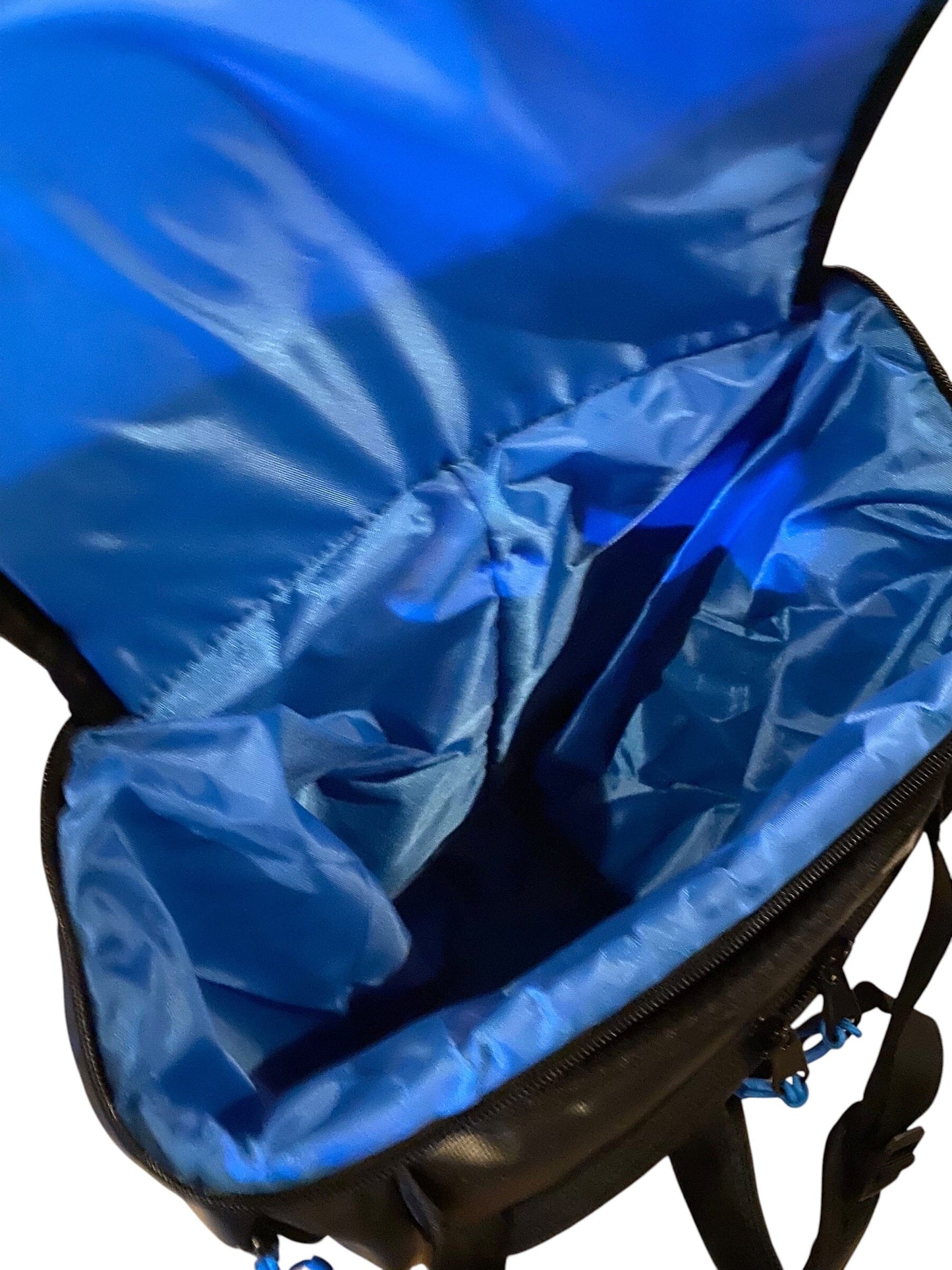 Used Field One Champions Club Backpack Cooler Bag Paintball Gun from CPXBrosPaintball Buy/Sell/Trade Paintball Markers, New Paintball Guns, Paintball Hoppers, Paintball Masks, and Hormesis Headbands