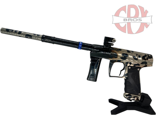Used Field One Force Paintball Gun Paintball Gun from CPXBrosPaintball Buy/Sell/Trade Paintball Markers, New Paintball Guns, Paintball Hoppers, Paintball Masks, and Hormesis Headbands