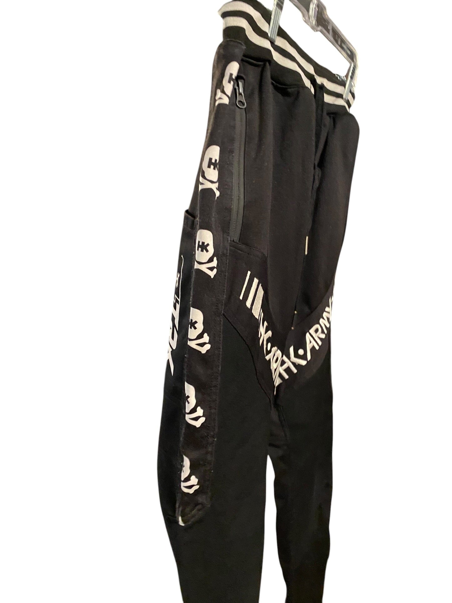 Used Hk Army Jogger Paintball Pants : Size MEDIUM Paintball Gun from CPXBrosPaintball Buy/Sell/Trade Paintball Markers, New Paintball Guns, Paintball Hoppers, Paintball Masks, and Hormesis Headbands