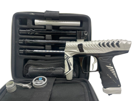 Used Hk Army V-Com Ripper Dust Silver Paintball Gun Paintball Gun from CPXBrosPaintball Buy/Sell/Trade Paintball Markers, New Paintball Guns, Paintball Hoppers, Paintball Masks, and Hormesis Headbands