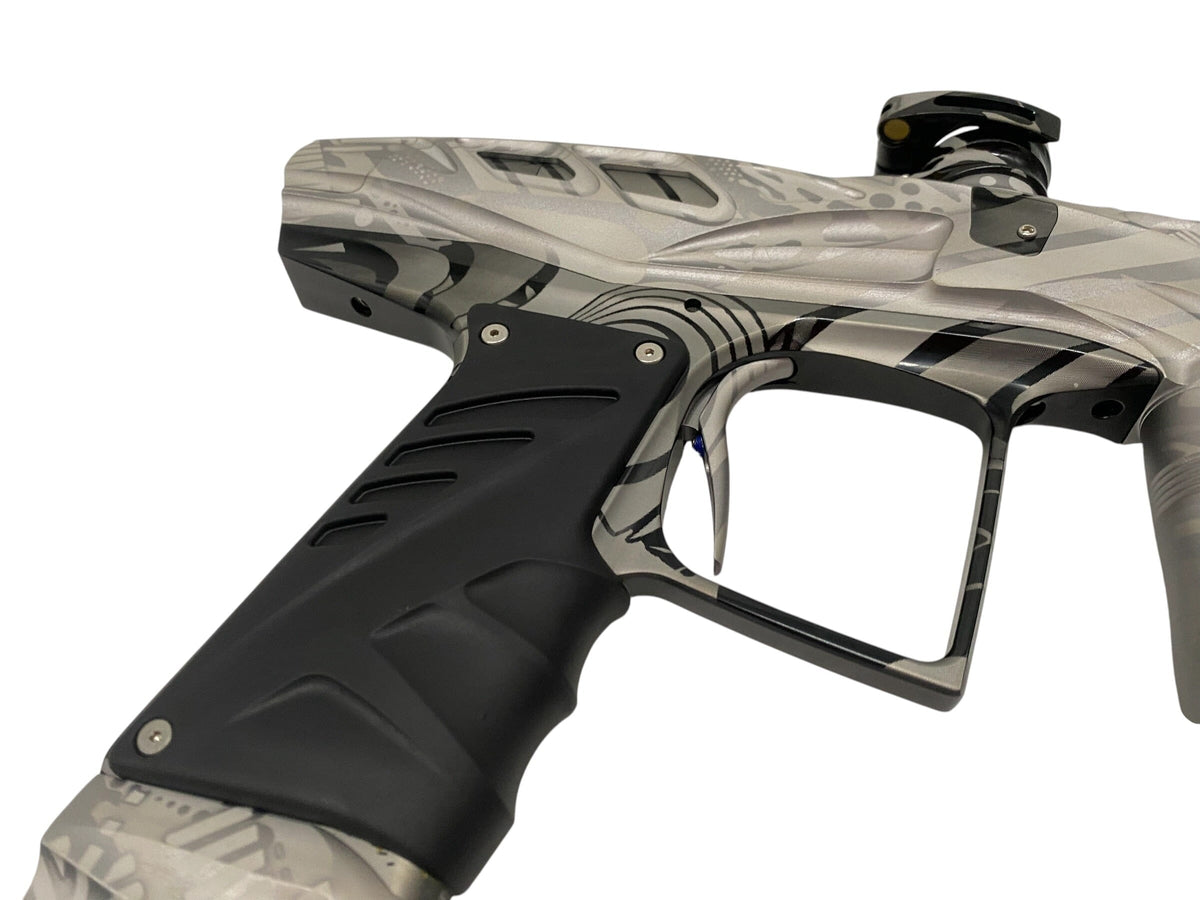 Used HK Army VCOM T-Rex Silver/Black Paintball Gun Paintball Gun from CPXBrosPaintball Buy/Sell/Trade Paintball Markers, New Paintball Guns, Paintball Hoppers, Paintball Masks, and Hormesis Headbands