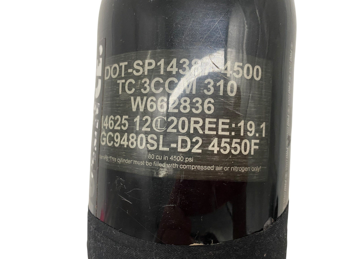 Used Infamous Skeleton Air 80/4500 Paintball Tank - Black/White Paintball Gun from CPXBrosPaintball Buy/Sell/Trade Paintball Markers, New Paintball Guns, Paintball Hoppers, Paintball Masks, and Hormesis Headbands