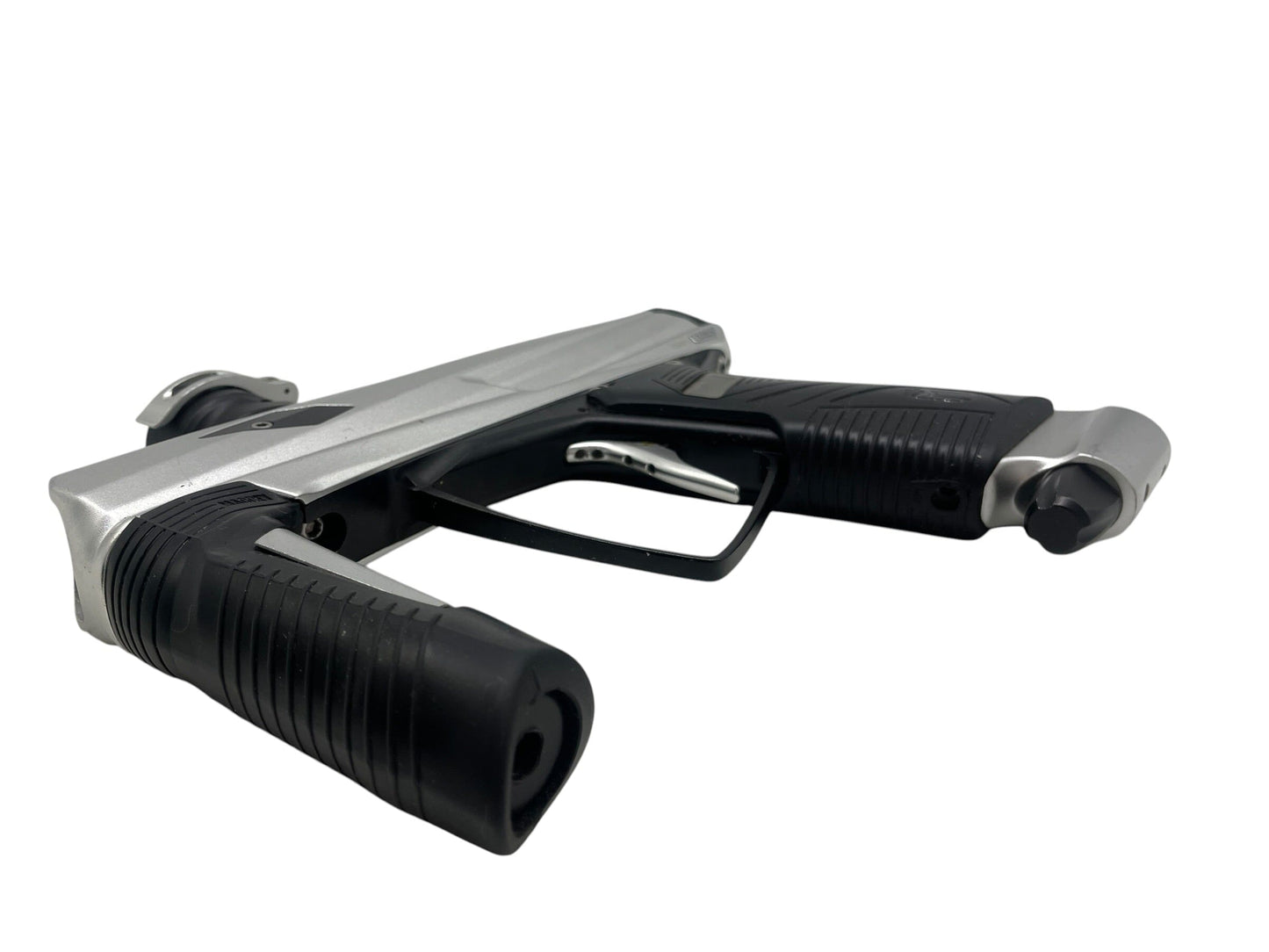 Used MacDev Clone 5 Silver/Black Paintball Gun Paintball Gun from CPXBrosPaintball Buy/Sell/Trade Paintball Markers, New Paintball Guns, Paintball Hoppers, Paintball Masks, and Hormesis Headbands