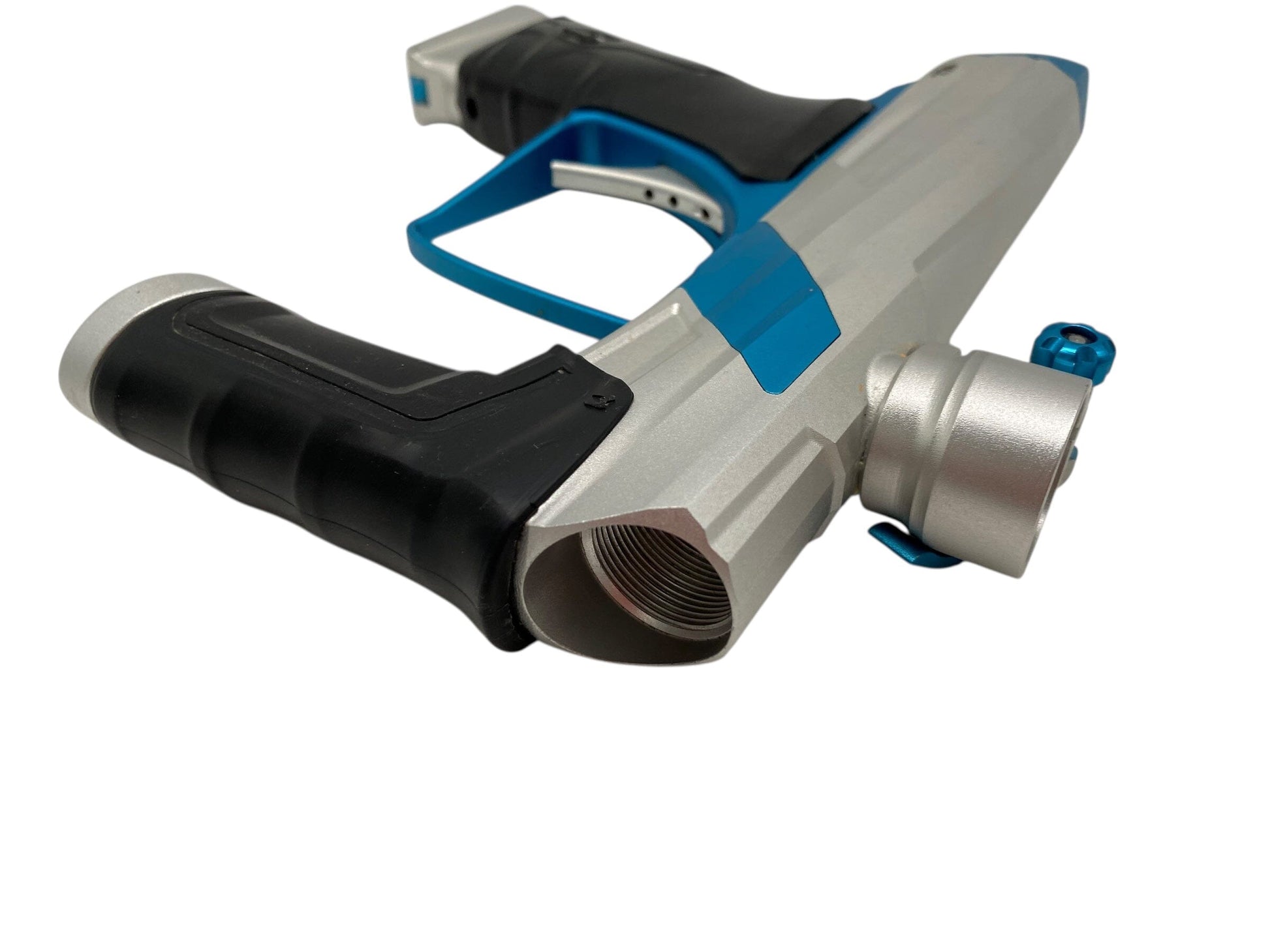 Used MacDev Gt2 Paintball Gun Silver/Teal Paintball Gun from CPXBrosPaintball Buy/Sell/Trade Paintball Markers, New Paintball Guns, Paintball Hoppers, Paintball Masks, and Hormesis Headbands