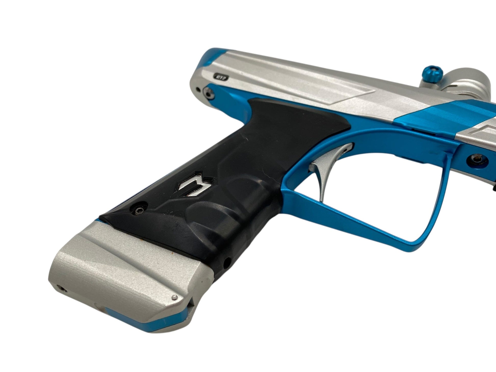 Used MacDev Gt2 Paintball Gun Silver/Teal Paintball Gun from CPXBrosPaintball Buy/Sell/Trade Paintball Markers, New Paintball Guns, Paintball Hoppers, Paintball Masks, and Hormesis Headbands