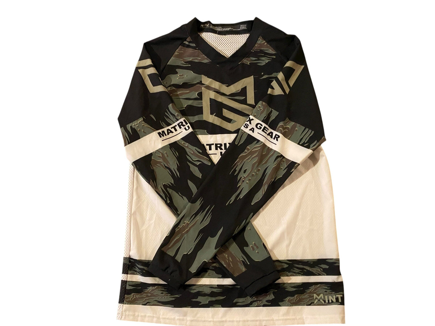 Used MATRIX GEAR Paintball Jersey - size MEDIUM Paintball Gun from CPXBrosPaintball Buy/Sell/Trade Paintball Markers, New Paintball Guns, Paintball Hoppers, Paintball Masks, and Hormesis Headbands