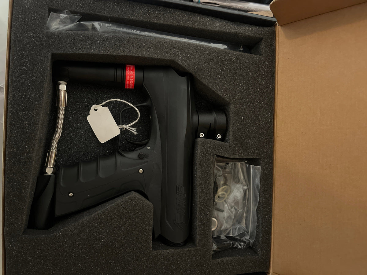Used NEW BROKEN GoG Enemy eNMey Paintball Gun Marker - Black Paintball Gun from CPXBrosPaintball Buy/Sell/Trade Paintball Markers, New Paintball Guns, Paintball Hoppers, Paintball Masks, and Hormesis Headbands