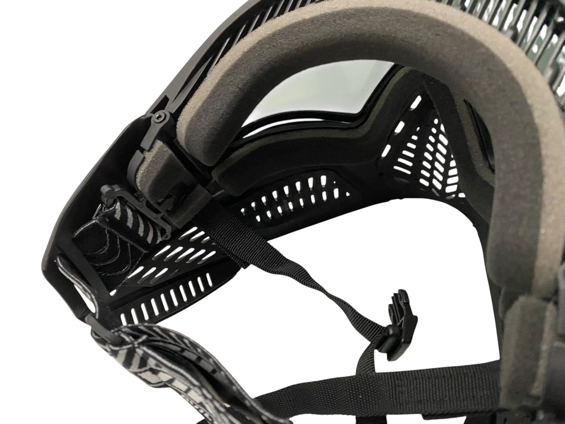 Used NEW Virtue Vio Ascend Paintball Mask Goggles Black Paintball Gun from CPXBrosPaintball Buy/Sell/Trade Paintball Markers, New Paintball Guns, Paintball Hoppers, Paintball Masks, and Hormesis Headbands