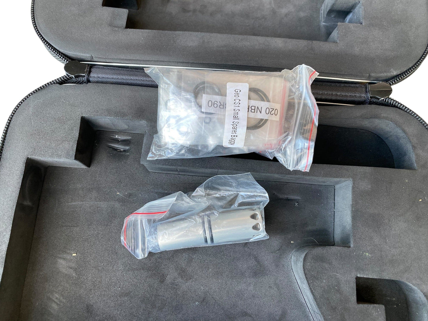Used Planet Eclipse CS1 Silver/Teal W/ Shaft FR Paintball Gun Paintball Gun from CPXBrosPaintball Buy/Sell/Trade Paintball Markers, New Paintball Guns, Paintball Hoppers, Paintball Masks, and Hormesis Headbands