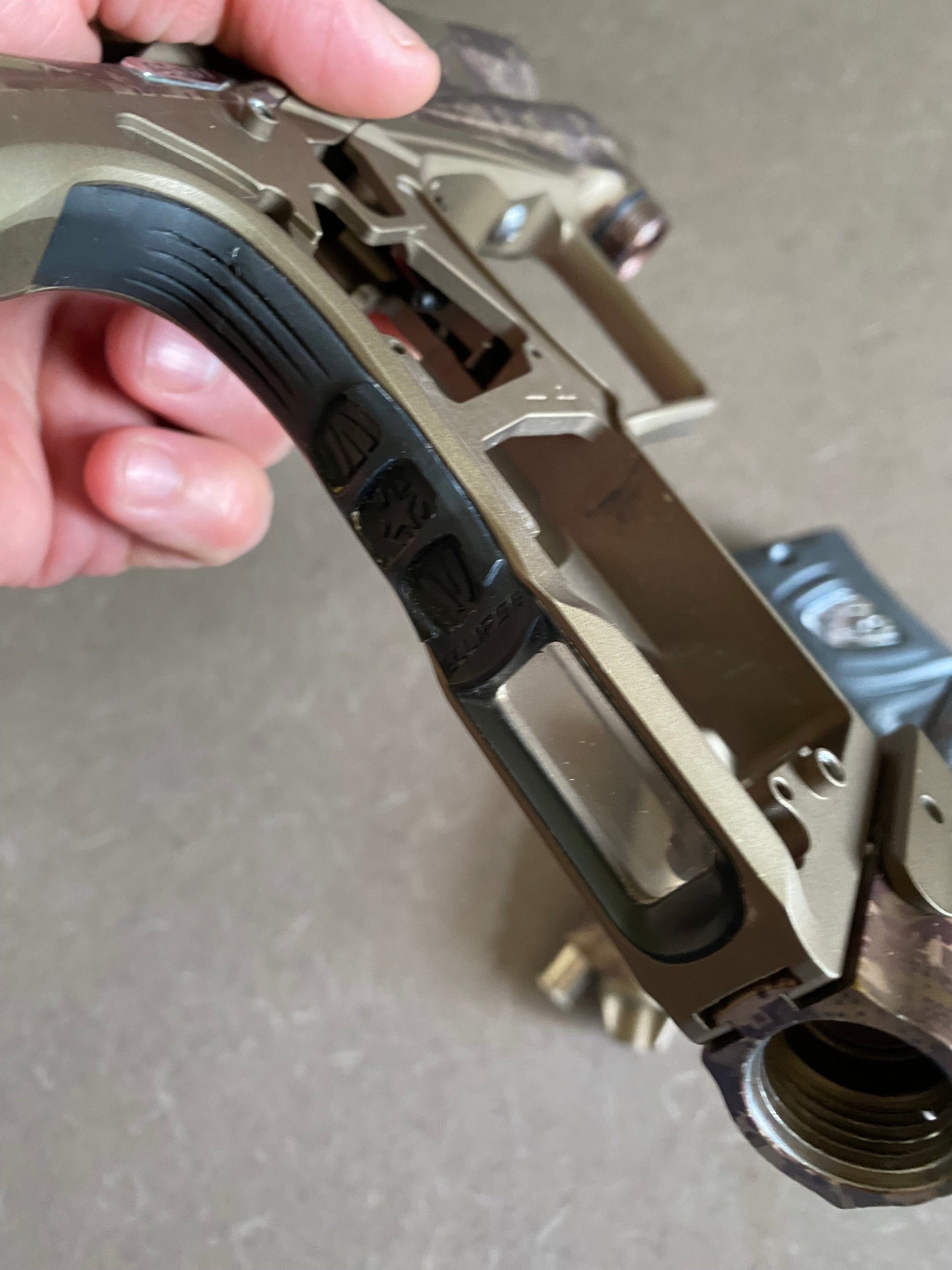 Used Planet Eclipse Ego 11 HDE Camo Paintball Gun *PLEASE LOOK AT ALL PICTURES* Paintball Gun from CPXBrosPaintball Buy/Sell/Trade Paintball Markers, New Paintball Guns, Paintball Hoppers, Paintball Masks, and Hormesis Headbands