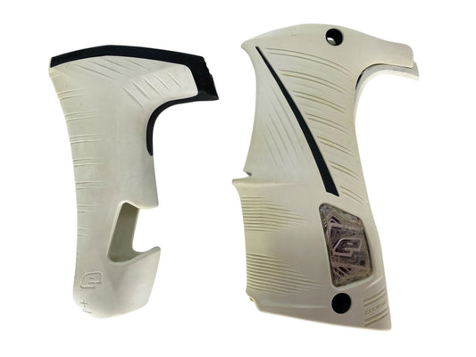 Used Planet Eclipse Ego LV1.6/LV1.5/LVR/LV1.1/LV1 Colored Grip Kits - White Paintball Gun from CPXBrosPaintball Buy/Sell/Trade Paintball Markers, New Paintball Guns, Paintball Hoppers, Paintball Masks, and Hormesis Headbands