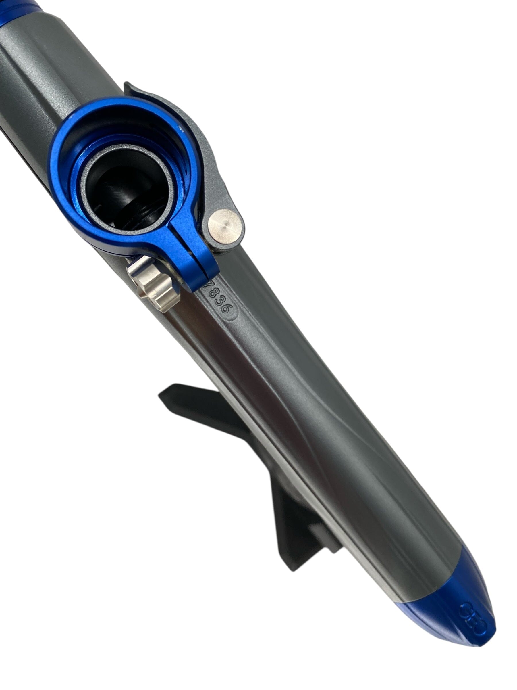 Used Planet Eclipse Geo R5 Paintball Gun Grey/Blue Paintball Gun from CPXBrosPaintball Buy/Sell/Trade Paintball Markers, New Paintball Guns, Paintball Hoppers, Paintball Masks, and Hormesis Headbands