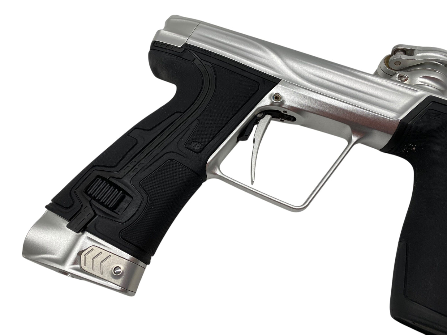 Used Planet Eclipse Geo R5 Paintball Gun Silver Paintball Gun from CPXBrosPaintball Buy/Sell/Trade Paintball Markers, New Paintball Guns, Paintball Hoppers, Paintball Masks, and Hormesis Headbands