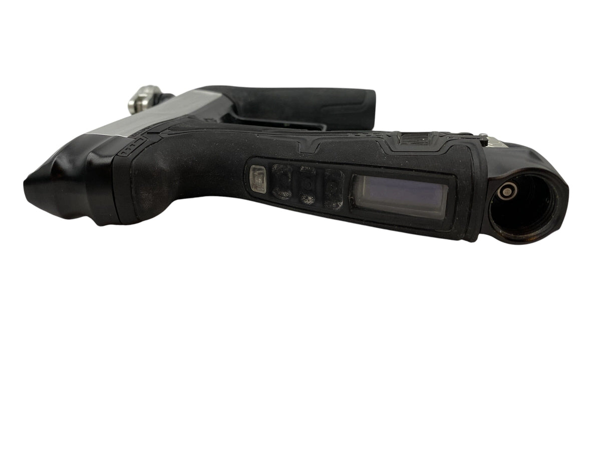 Used Planet Eclipse Geo R5 Silver/Black Paintball Gun Paintball Gun from CPXBrosPaintball Buy/Sell/Trade Paintball Markers, New Paintball Guns, Paintball Hoppers, Paintball Masks, and Hormesis Headbands