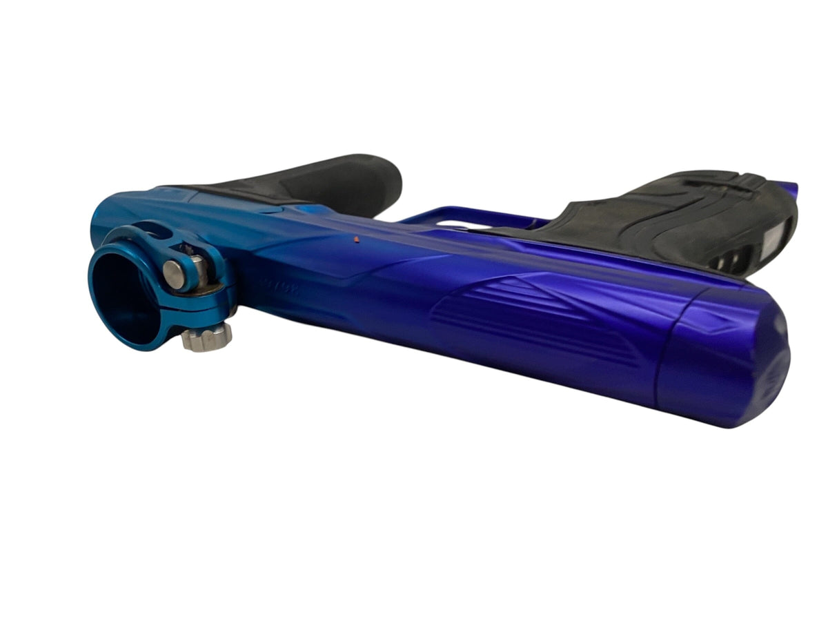 Used Planet Eclipse HK ARMY Invader CS2 Blue To Clear Fade Paintball Gun Paintball Gun from CPXBrosPaintball Buy/Sell/Trade Paintball Markers, New Paintball Guns, Paintball Hoppers, Paintball Masks, and Hormesis Headbands