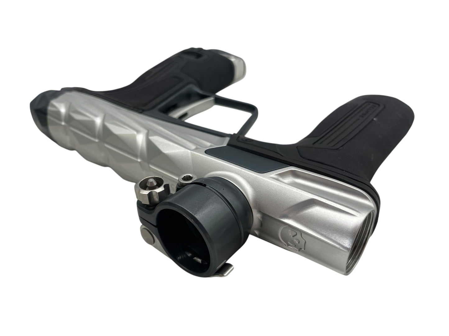 Used Planet Eclipse Infamous Diamond Skull CS3 Silver/Grey Paintball Gun Paintball Gun from CPXBrosPaintball Buy/Sell/Trade Paintball Markers, New Paintball Guns, Paintball Hoppers, Paintball Masks, and Hormesis Headbands