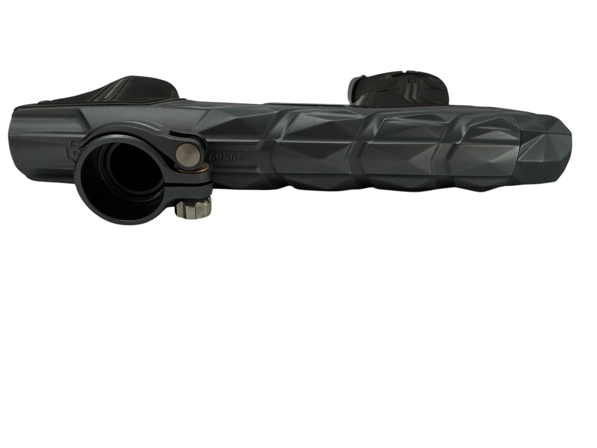 Used Planet Eclipse Infamous Diamond Skull Geo R5 Grey/Grey Paintball Gun Paintball Gun from CPXBrosPaintball Buy/Sell/Trade Paintball Markers, New Paintball Guns, Paintball Hoppers, Paintball Masks, and Hormesis Headbands