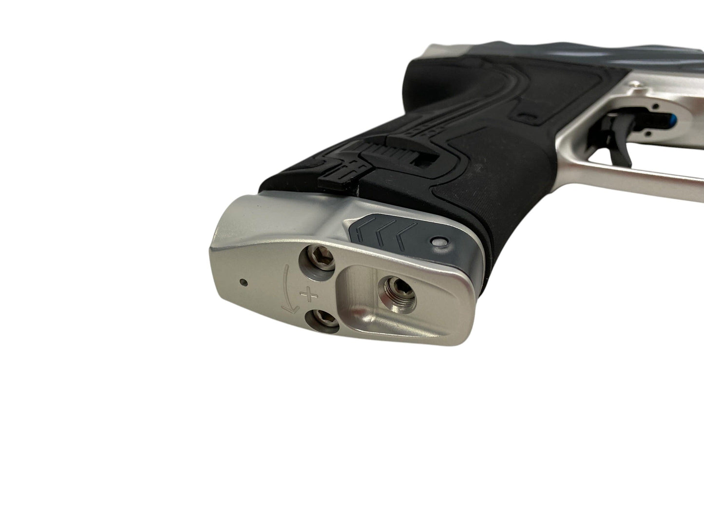 Used Planet Eclipse Infamous Geo R5 Grey/Silver Paintball Gun Paintball Gun from CPXBrosPaintball Buy/Sell/Trade Paintball Markers, New Paintball Guns, Paintball Hoppers, Paintball Masks, and Hormesis Headbands