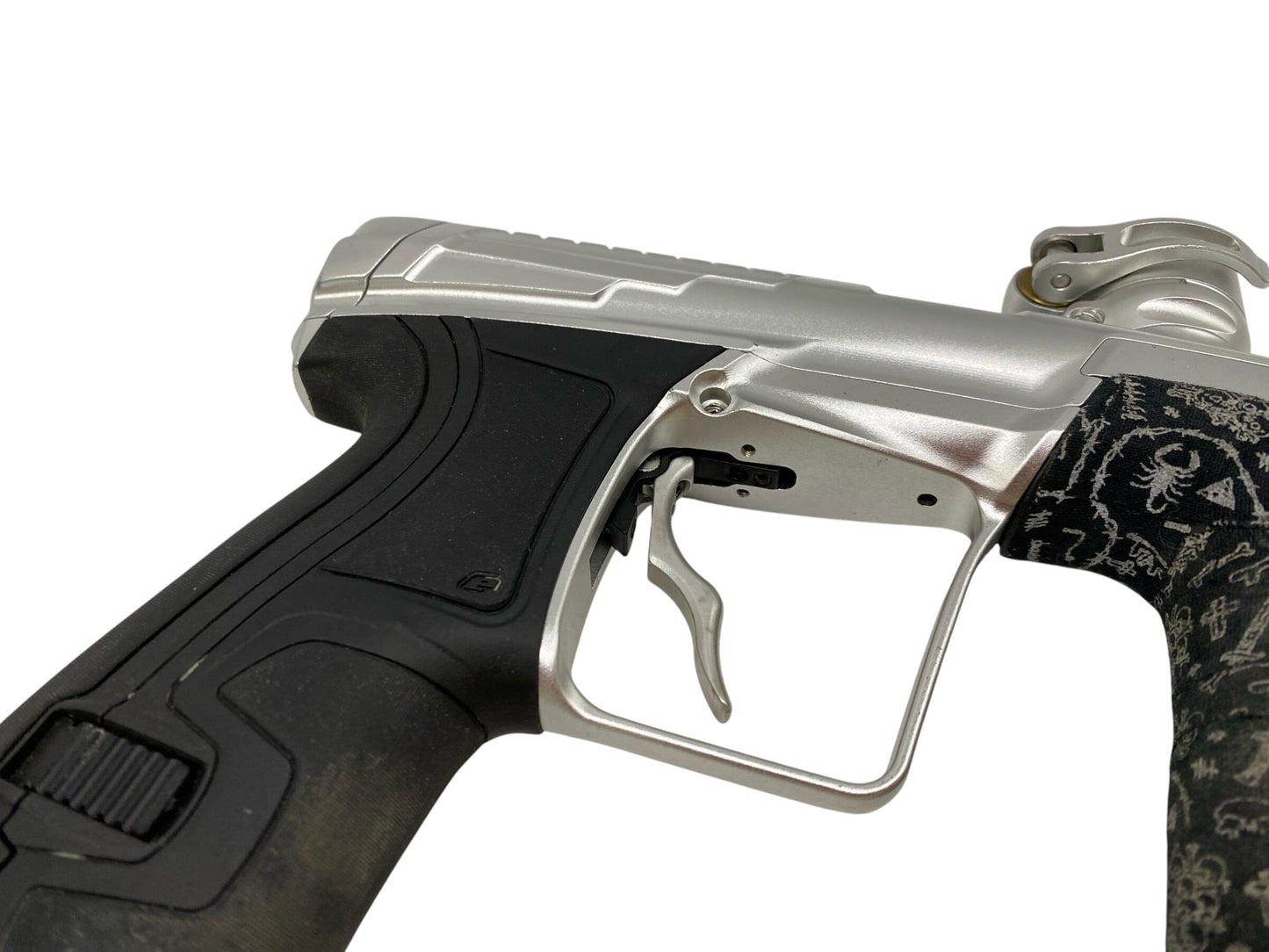 Used Planet Eclipse Infamous Skull CS2 Pure Paintball Gun Paintball Gun from CPXBrosPaintball Buy/Sell/Trade Paintball Markers, New Paintball Guns, Paintball Hoppers, Paintball Masks, and Hormesis Headbands