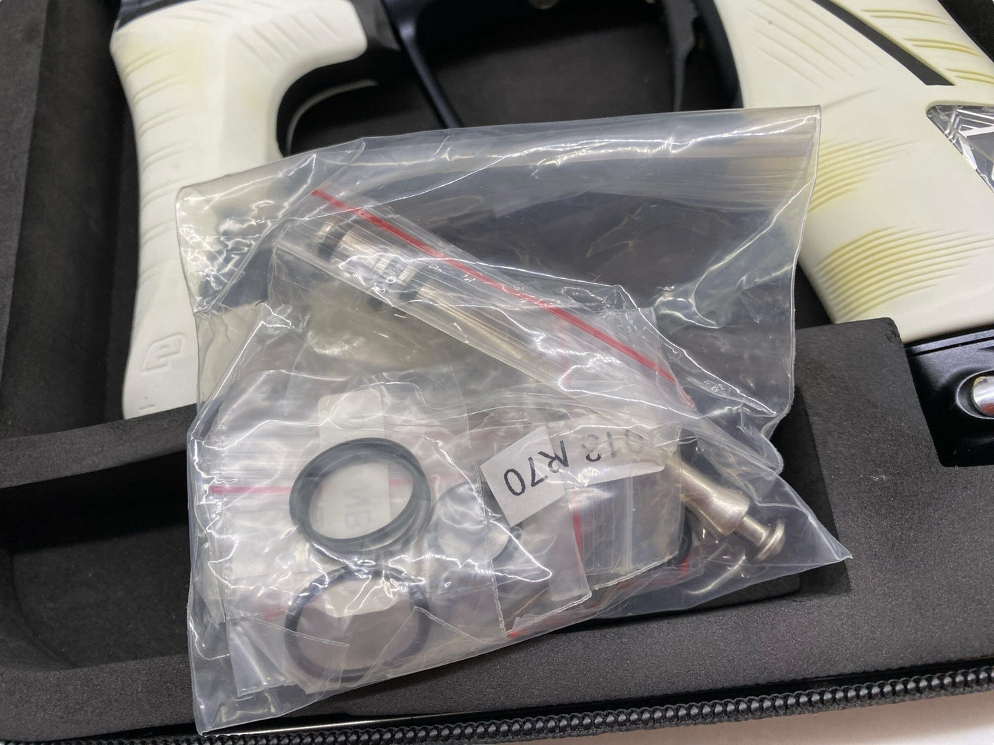 Used Planet Eclipse Lv1.6 Paintball Gun Black Paintball Gun from CPXBrosPaintball Buy/Sell/Trade Paintball Markers, New Paintball Guns, Paintball Hoppers, Paintball Masks, and Hormesis Headbands