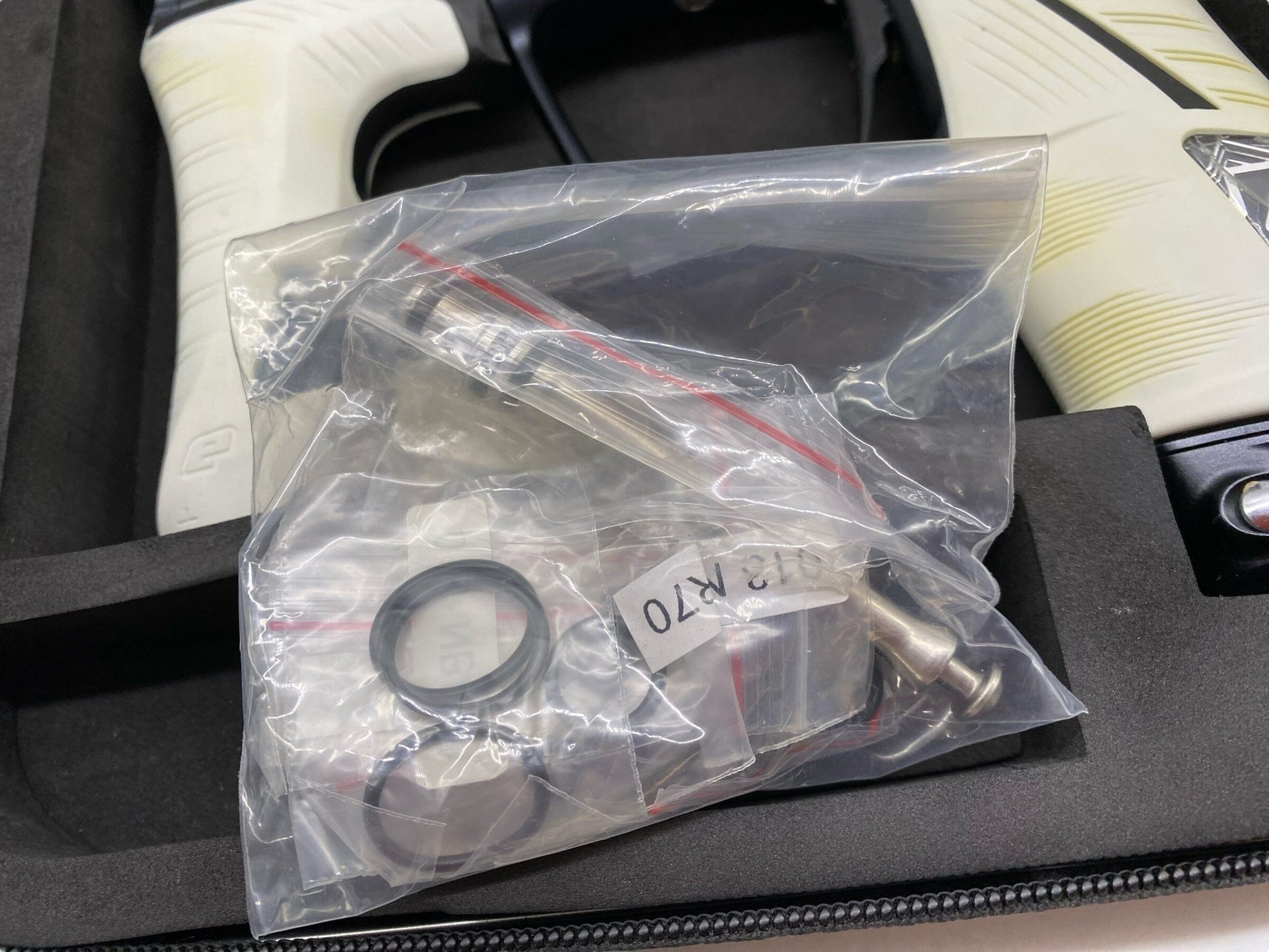 Used Planet Eclipse Lv1.6 Paintball Gun Black Paintball Gun from CPXBrosPaintball Buy/Sell/Trade Paintball Markers, New Paintball Guns, Paintball Hoppers, Paintball Masks, and Hormesis Headbands