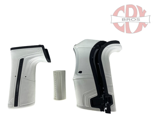 Used Planet Eclipse Lv2 Paintball Gun Grips - White Paintball Gun from CPXBrosPaintball Buy/Sell/Trade Paintball Markers, New Paintball Guns, Paintball Hoppers, Paintball Masks, and Hormesis Headbands