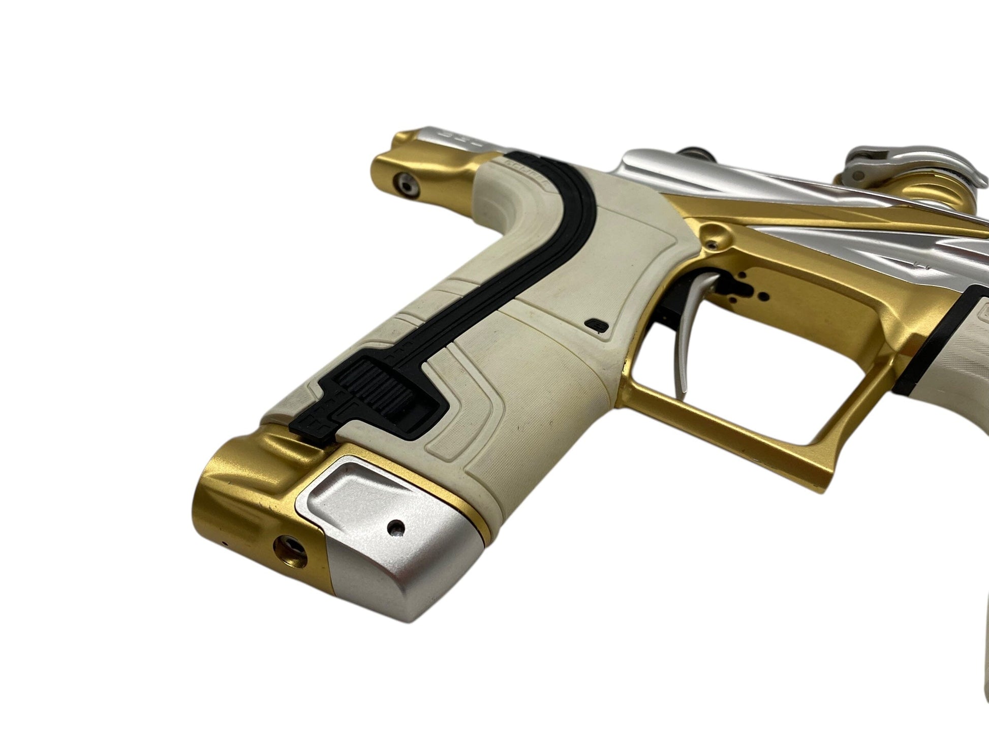 Used Planet Eclipse Lv2 Paintball Gun Silver/Gold Paintball Gun from CPXBrosPaintball Buy/Sell/Trade Paintball Markers, New Paintball Guns, Paintball Hoppers, Paintball Masks, and Hormesis Headbands