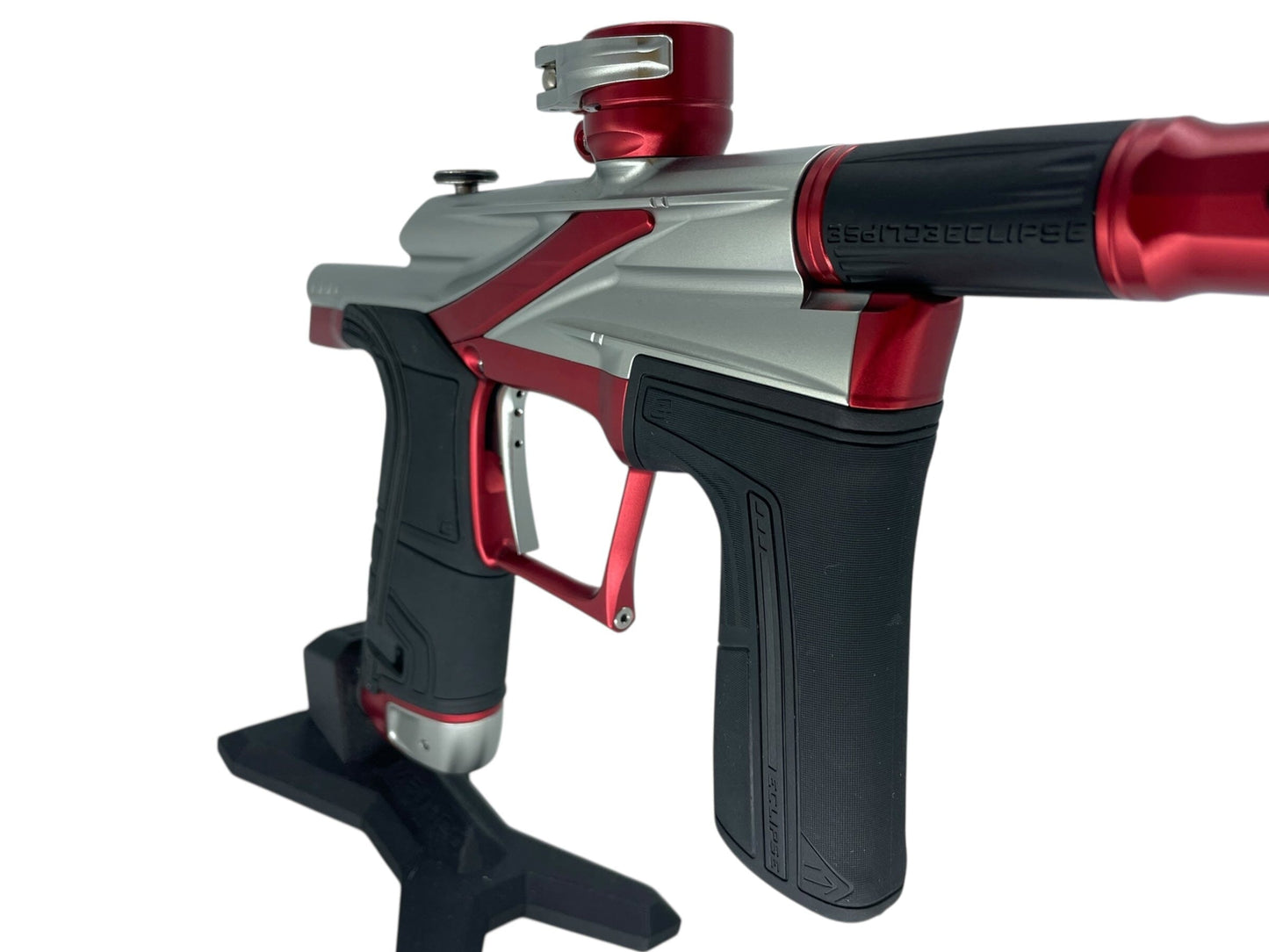 Used Planet Eclipse LV2 Paintball Gun Silver/Red Paintball Gun from CPXBrosPaintball Buy/Sell/Trade Paintball Markers, New Paintball Guns, Paintball Hoppers, Paintball Masks, and Hormesis Headbands