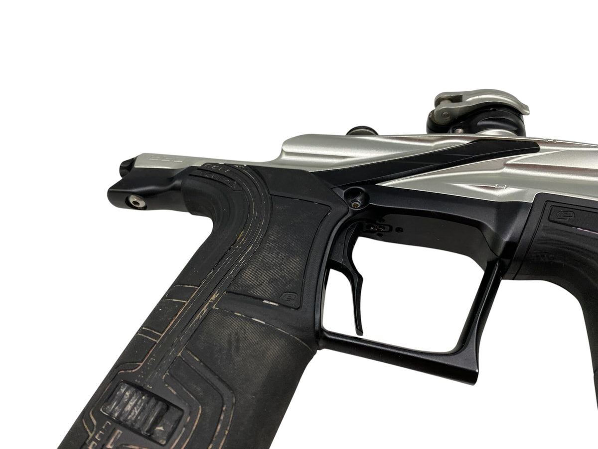 Used Planet Eclipse LV2 Silver/Black Paintball Gun Paintball Gun from CPXBrosPaintball Buy/Sell/Trade Paintball Markers, New Paintball Guns, Paintball Hoppers, Paintball Masks, and Hormesis Headbands
