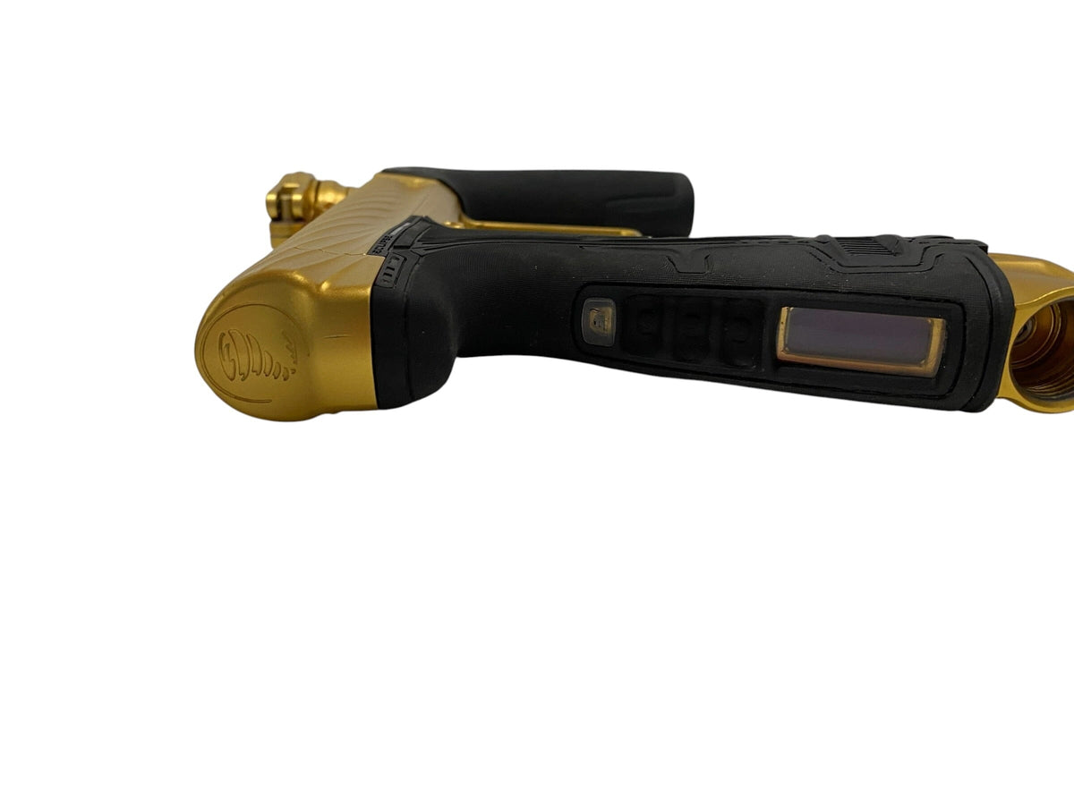 Used Planet Eclipse TWISTER Geo R5 007 (Gold/Gold) Paintball Gun with Twister Bolt Paintball Gun from CPXBrosPaintball Buy/Sell/Trade Paintball Markers, New Paintball Guns, Paintball Hoppers, Paintball Masks, and Hormesis Headbands