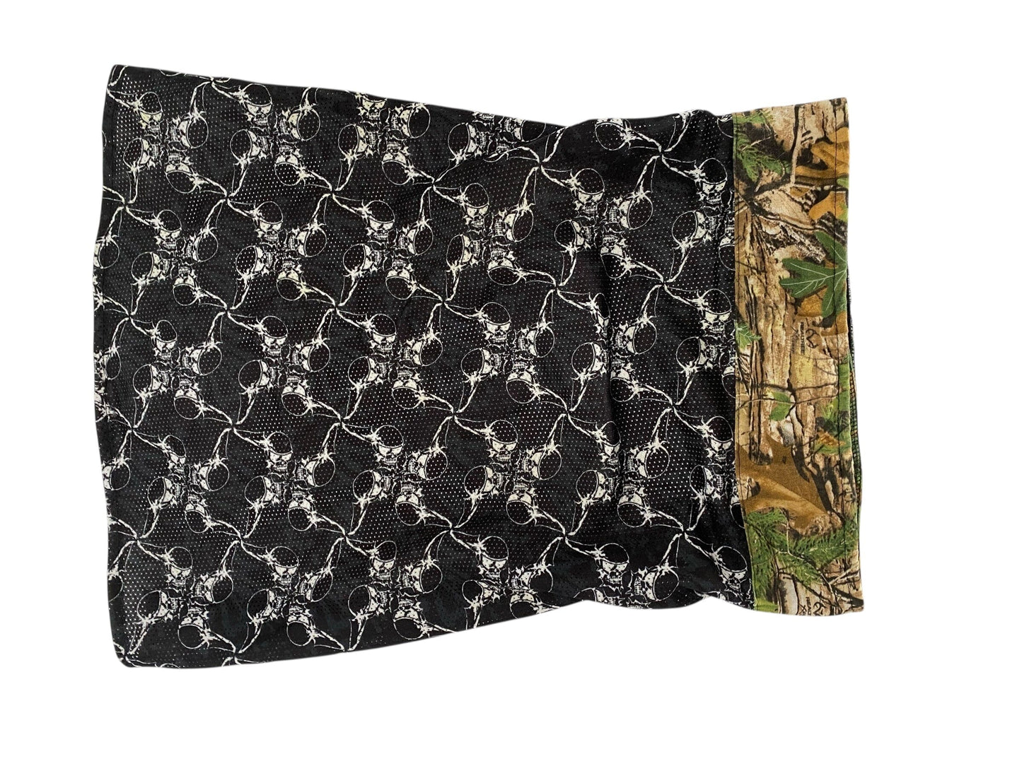 Used Sandana Leaf / Black Flying Skulls Headwrap Paintball Gun from CPXBrosPaintball Buy/Sell/Trade Paintball Markers, New Paintball Guns, Paintball Hoppers, Paintball Masks, and Hormesis Headbands