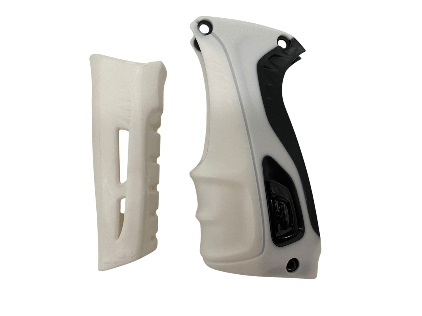 Used Shocker RSX/XLS Grips - White Paintball Gun from CPXBrosPaintball Buy/Sell/Trade Paintball Markers, New Paintball Guns, Paintball Hoppers, Paintball Masks, and Hormesis Headbands