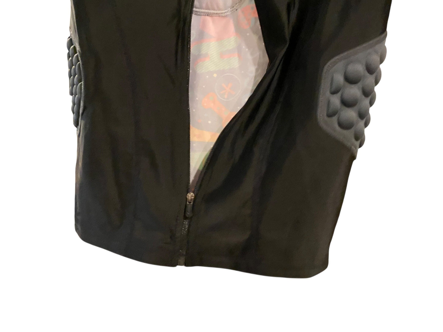 Used YOUTH Zippered Paintball Chest Protector : YOUTH XL Paintball Gun from CPXBrosPaintball Buy/Sell/Trade Paintball Markers, New Paintball Guns, Paintball Hoppers, Paintball Masks, and Hormesis Headbands