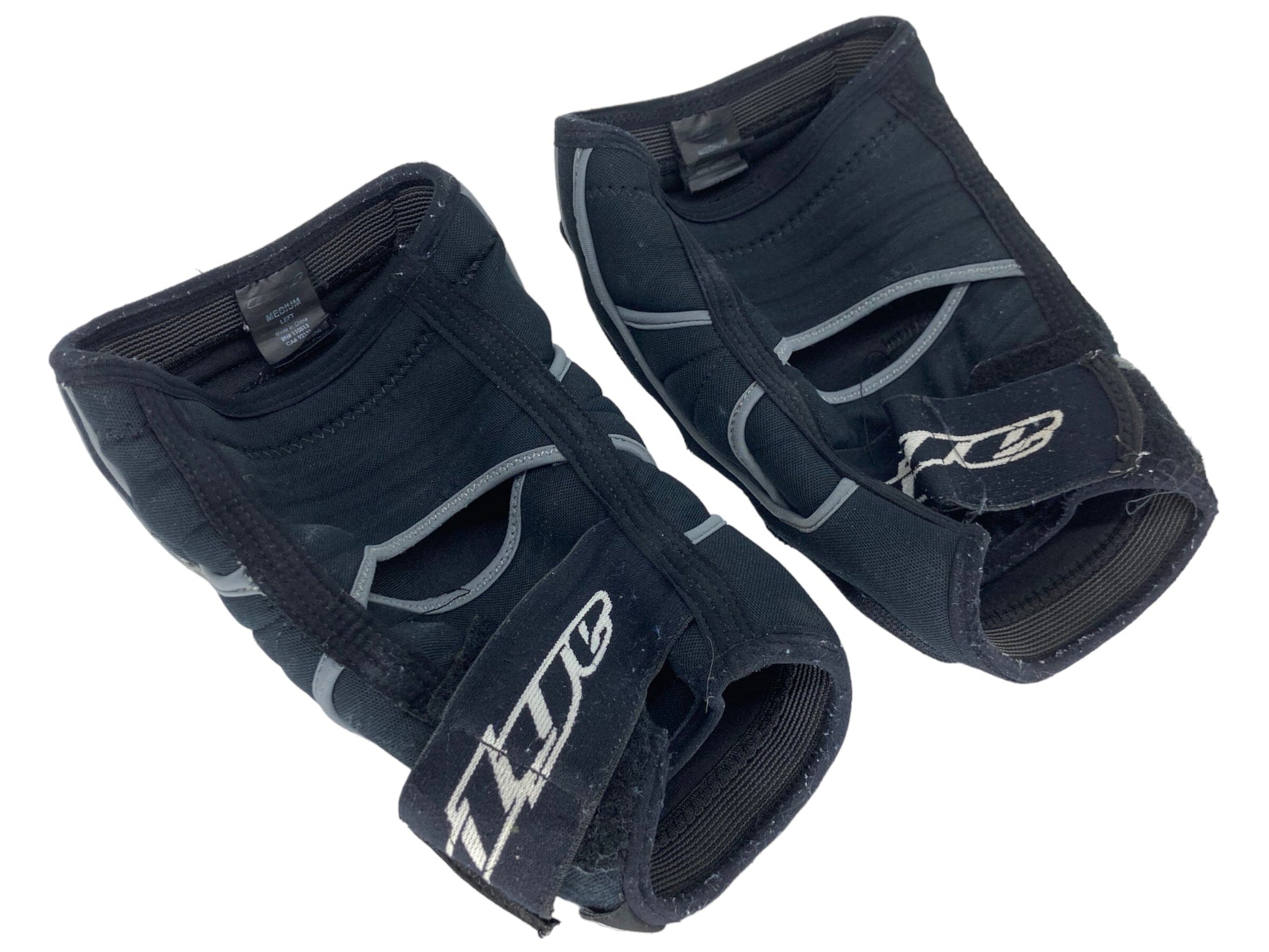 Used Dye Kneepads Size Medium Paintball Gun from CPXBrosPaintball Buy/Sell/Trade Paintball Markers, Paintball Hoppers, Paintball Masks, and Hormesis Headbands