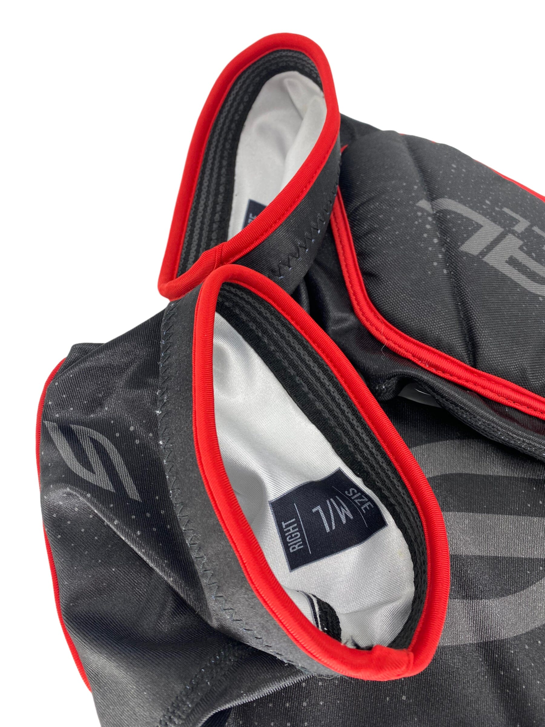 Used Social Paintball Arm Pads - size M/L Paintball Gun from CPXBrosPaintball Buy/Sell/Trade Paintball Markers, Paintball Hoppers, Paintball Masks, and Hormesis Headbands